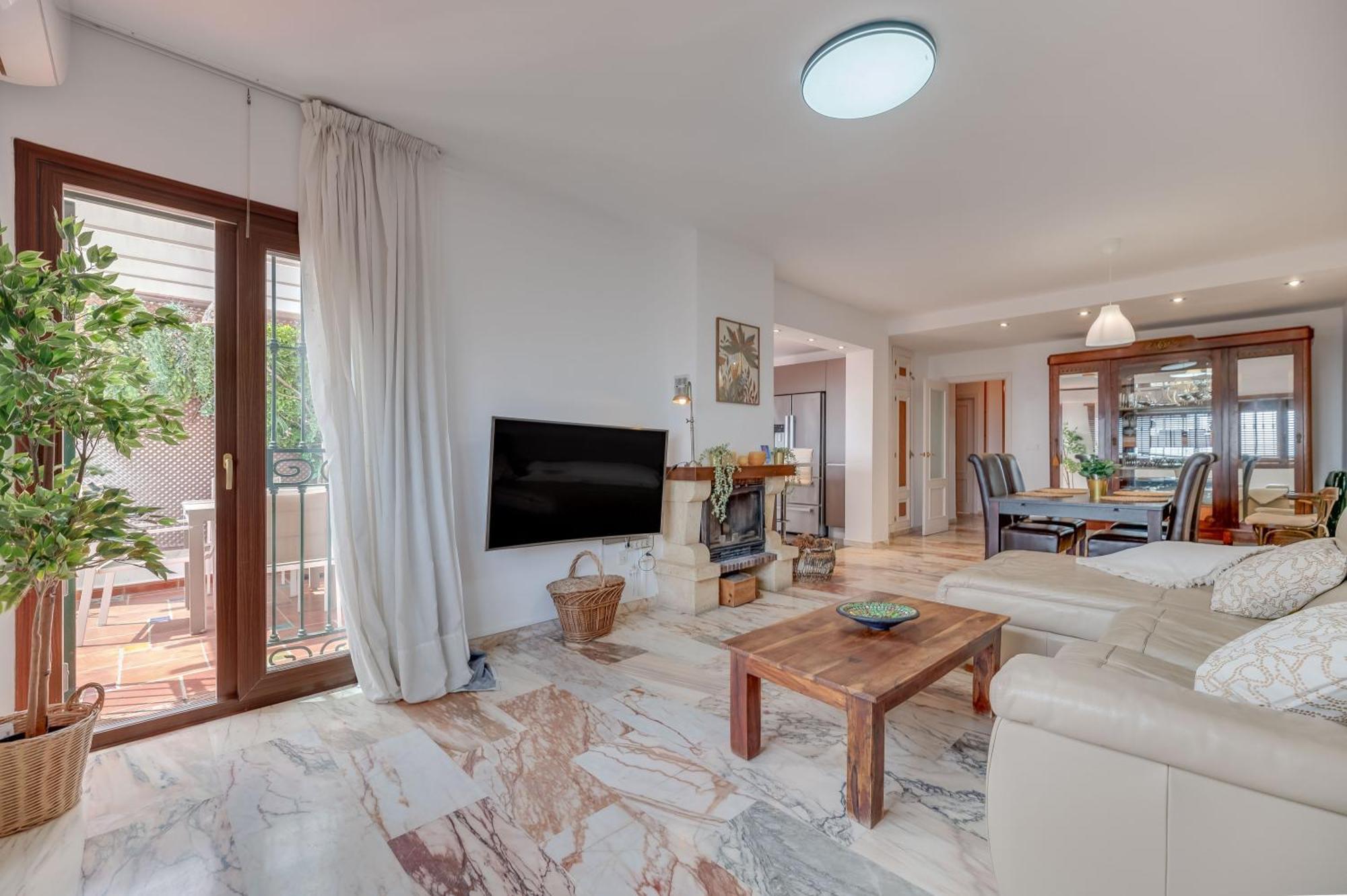 Vb Coral Duplex 3br Sea Views
